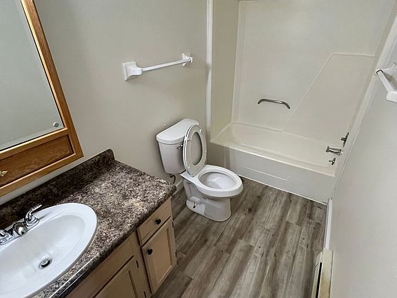 5th image of 5902 Spartan Dr #9