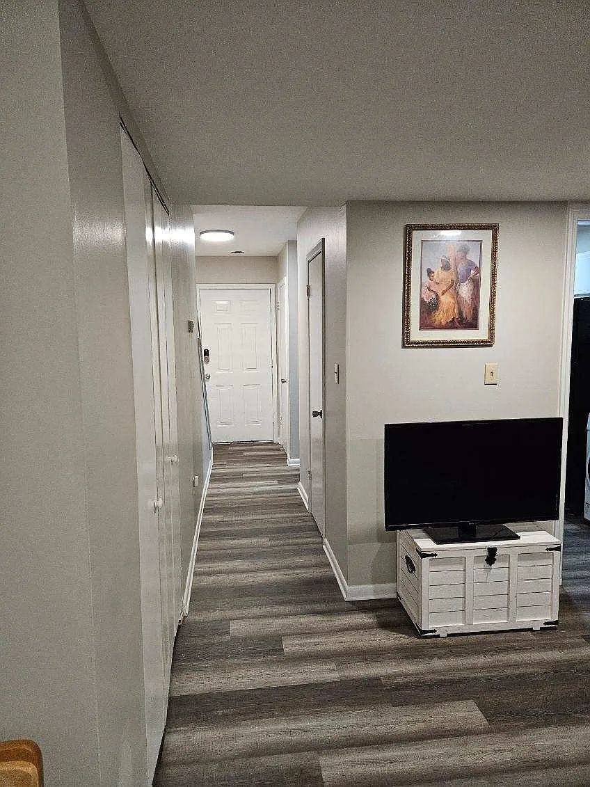 11 Willa Drive - A — Photo 3