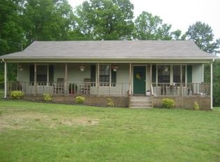 310 Briar Hollow Rd, Hohenwald, TN 38462