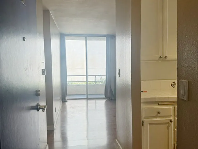 11615 Missouri Ave #3 — Photo 12