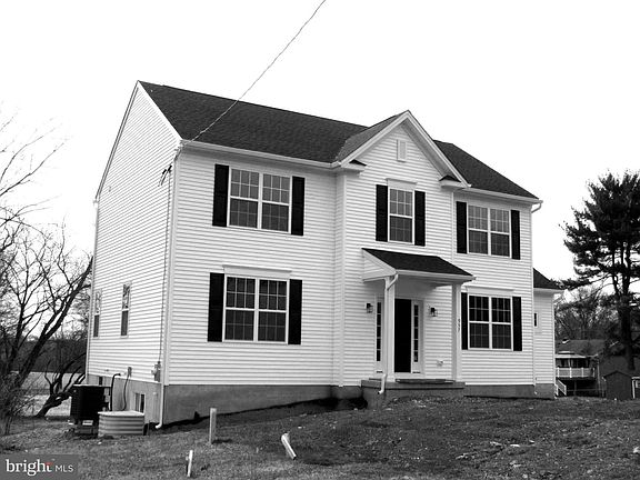 5th image of 957 Spring City Rd
