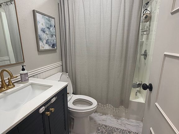 5th image of 10028 E Lakeshore Dr