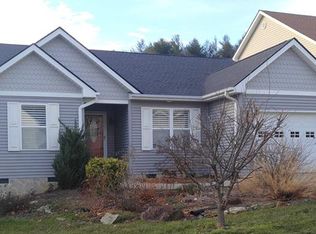 89 Woodcreek Cir #72, Swannanoa, NC 28778