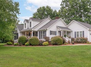 6285 Old Valley School Rd, Kernersville, NC 27284