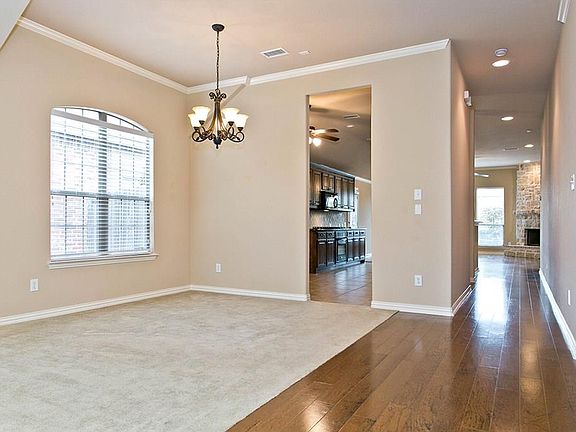 5th image of 4909 Berkley Dr
