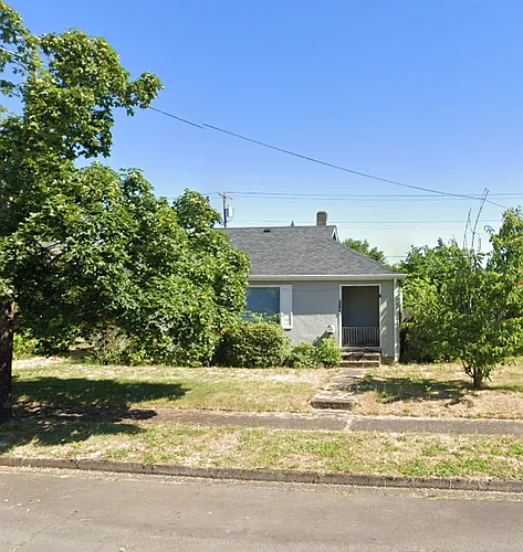 2740 E St Photo 1
