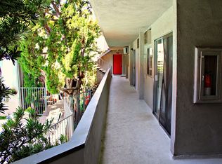 La Croix Apartments, Van Nuys, CA 91406