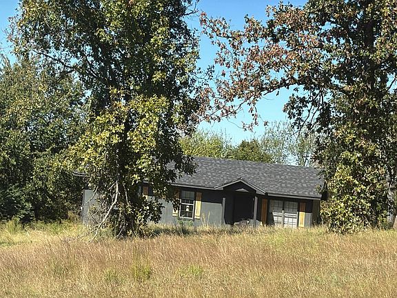 2nd image of 2705 Hickory Bluff Rd