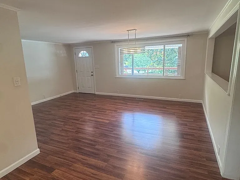8516 Heiskell Rd — Photo 4