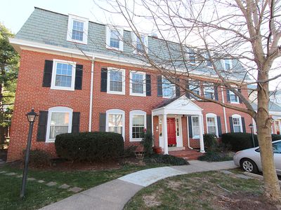 3019 S Buchanan St APT C2, Arlington, VA, 22206