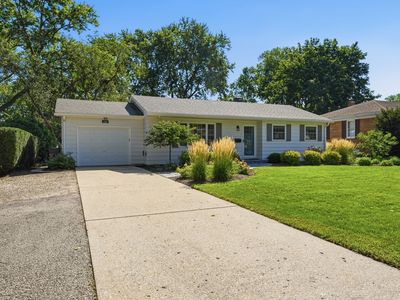 191 Peterson Pkwy, Crystal Lake, IL, 60014
