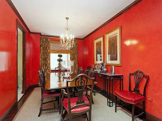 Sold by Sotheby's International Realty | media 22