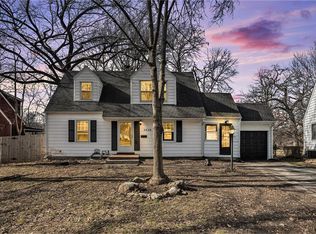 2830 S Forest Ave, Independence, MO 64052