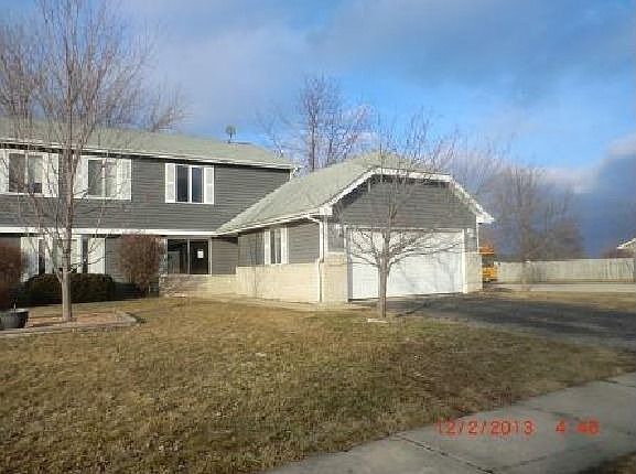 1st image of 3068 Winchester Ct W