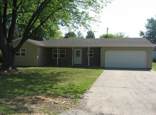 411 S Orchard St, Kendallville, IN