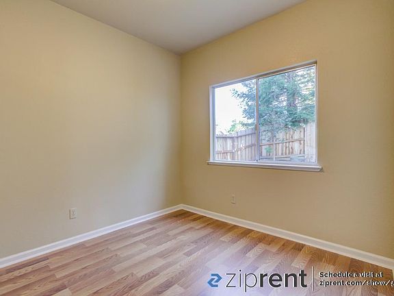 5th image of 110 Camberwell Way