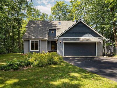 10246 Harmony Dr, Interlochen, MI, 49643