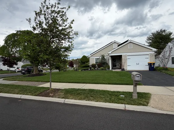 96 Buckingham Dr N, Manchester Township, NJ 08759