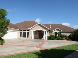 213 Legend Dr, Victoria, TX 77904