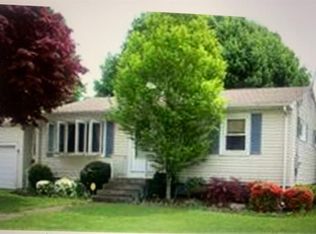 35 All Saints St, Woonsocket, RI 02895