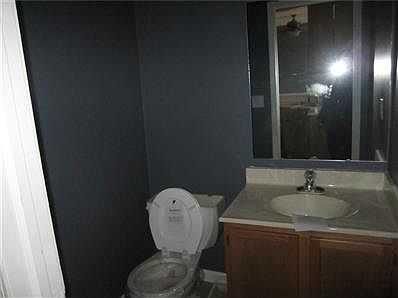 5th image of 5764 Carrousel Dr