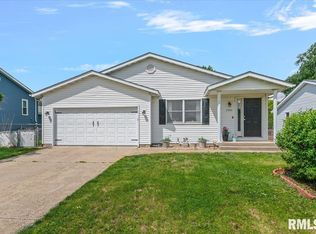 2905 Sutherland Rd, Springfield, IL 62702
