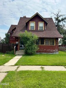 707 5th Ave SE, Jamestown, ND, 58401