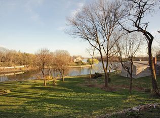 77 Seaview Ave, New Rochelle, NY 10801