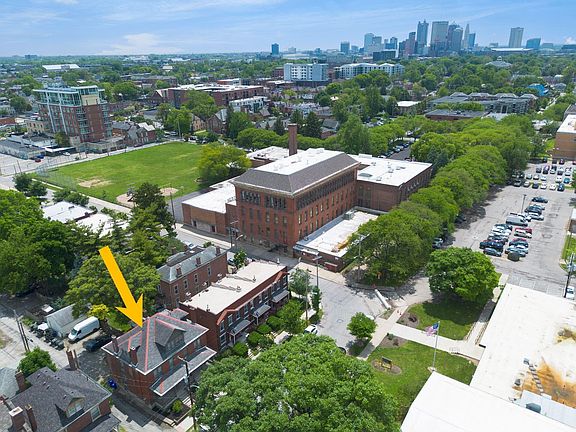 3rd image of 1210-1212 Dennison Ave