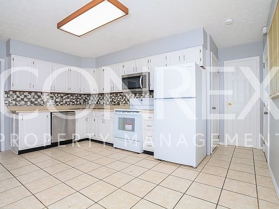 3rd image of 10763 Shipley Ct