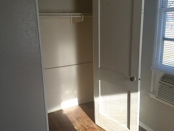 5th image of 1037 Haynes St