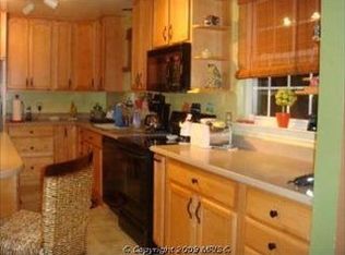 15329 Bevanwood Dr, Woodbridge, VA 22193