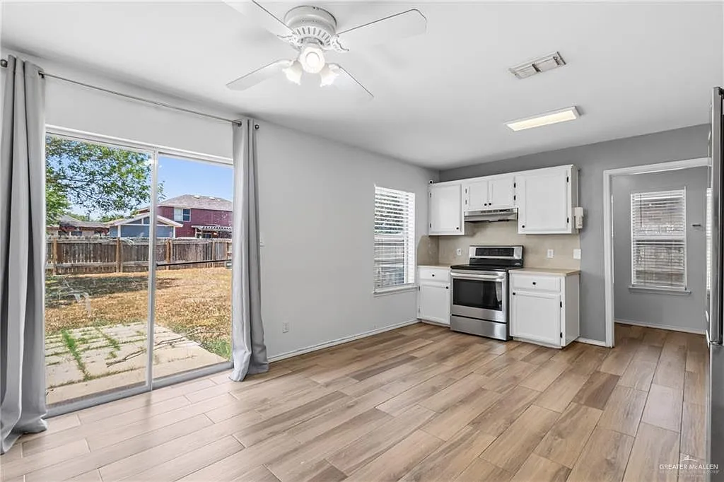 3 bed, 2.0 bath, 1586 sqft, $1,850 — Photo 3