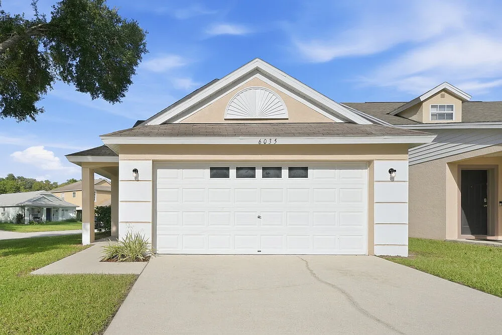 4 bed, 2.0 bath, 1415 sqft, $1,980 — Photo 1