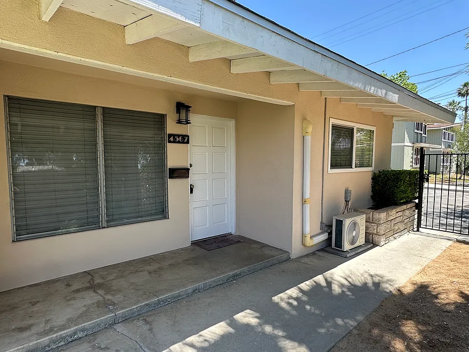 Front of unit