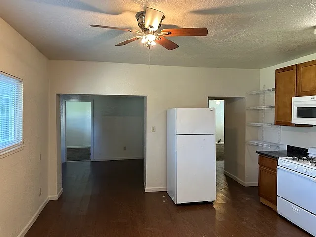 2150 E Michael Ave #A — Photo 8