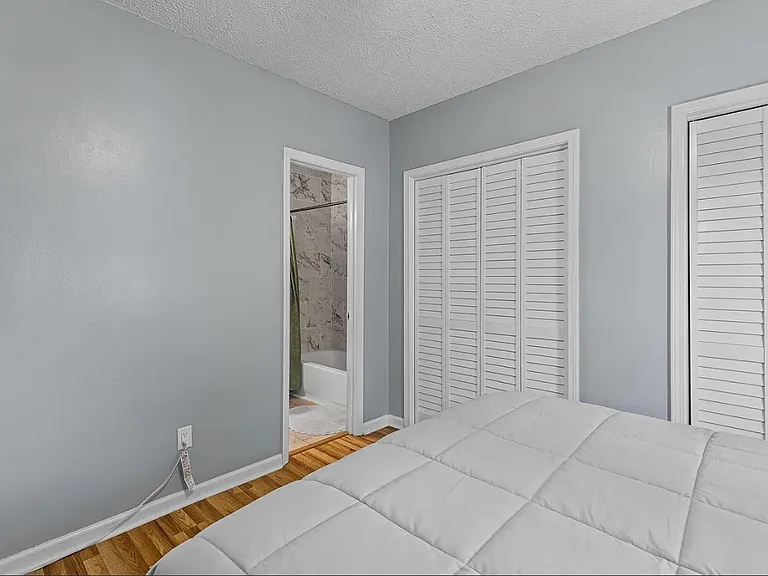 6240 April Pine Cir #F — Photo 13
