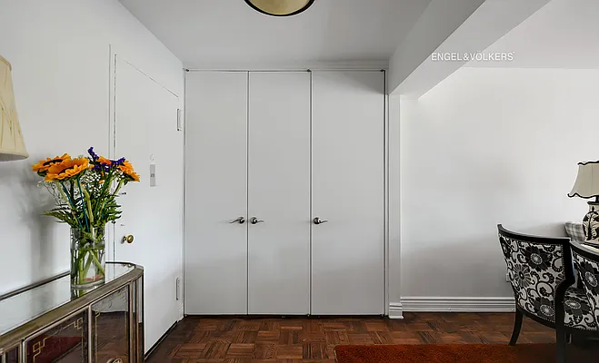 Sold by Engel & Völkers New York City | media 12