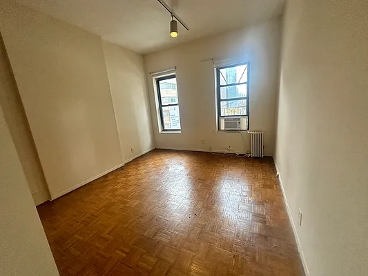 Rented by Compass | media 5