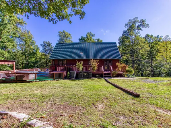 1530 Deer Browse Way, Sevierville, TN 37876