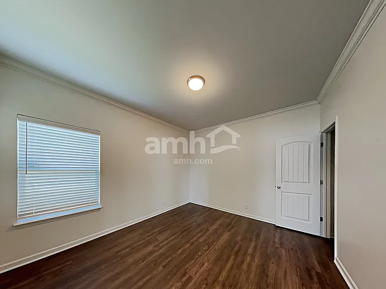 2055 Shafer Dr — Photo 12