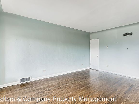 5th image of 1611 Winona Ct #1611