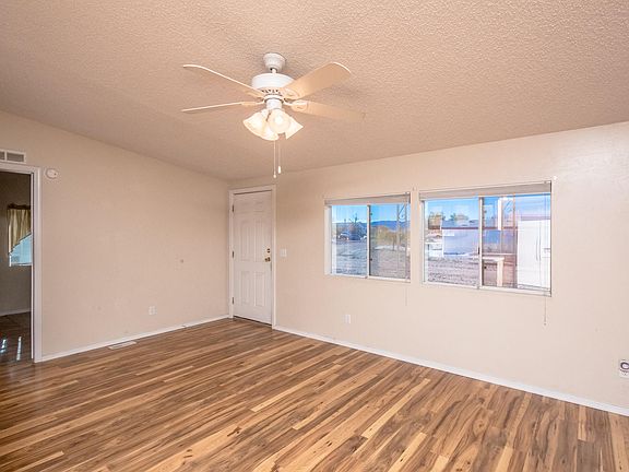 3rd image of 2769 Honeybear Dr