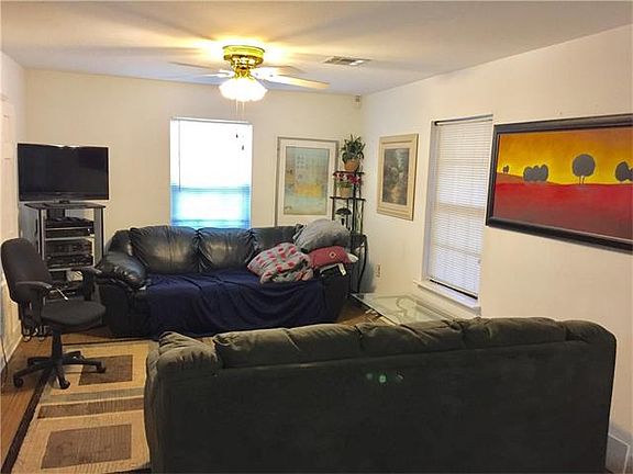 5th image of 465 Avenue L