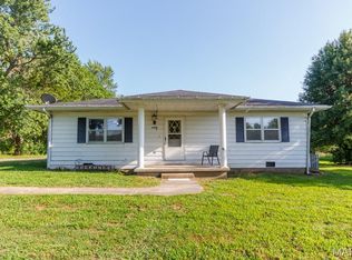 23128 Highway 32, Lebanon, MO 65536