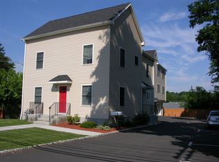 37 Park Ave, Danbury, CT 06810