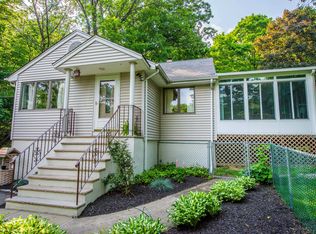 215 Union Ave, Bloomingdale, NJ 07403