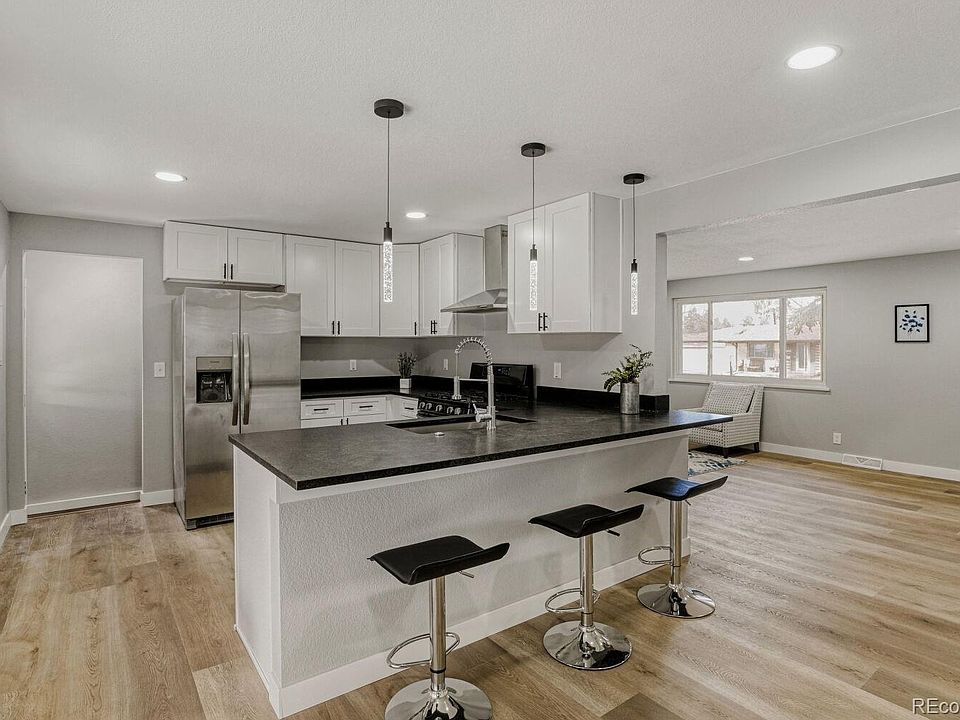 1st image of 8126 Benton Way