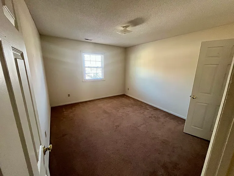 315 Bracken Pl — Photo 7