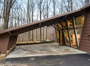 9000 Glenbrook Rd, Fairfax, VA 22031